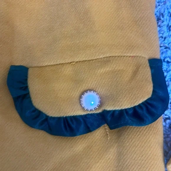 2 Piece Set - Skirt Set Gold Yellow and Green Trimmed Skirt Set Pearl Buttons - Picture 9 of 16